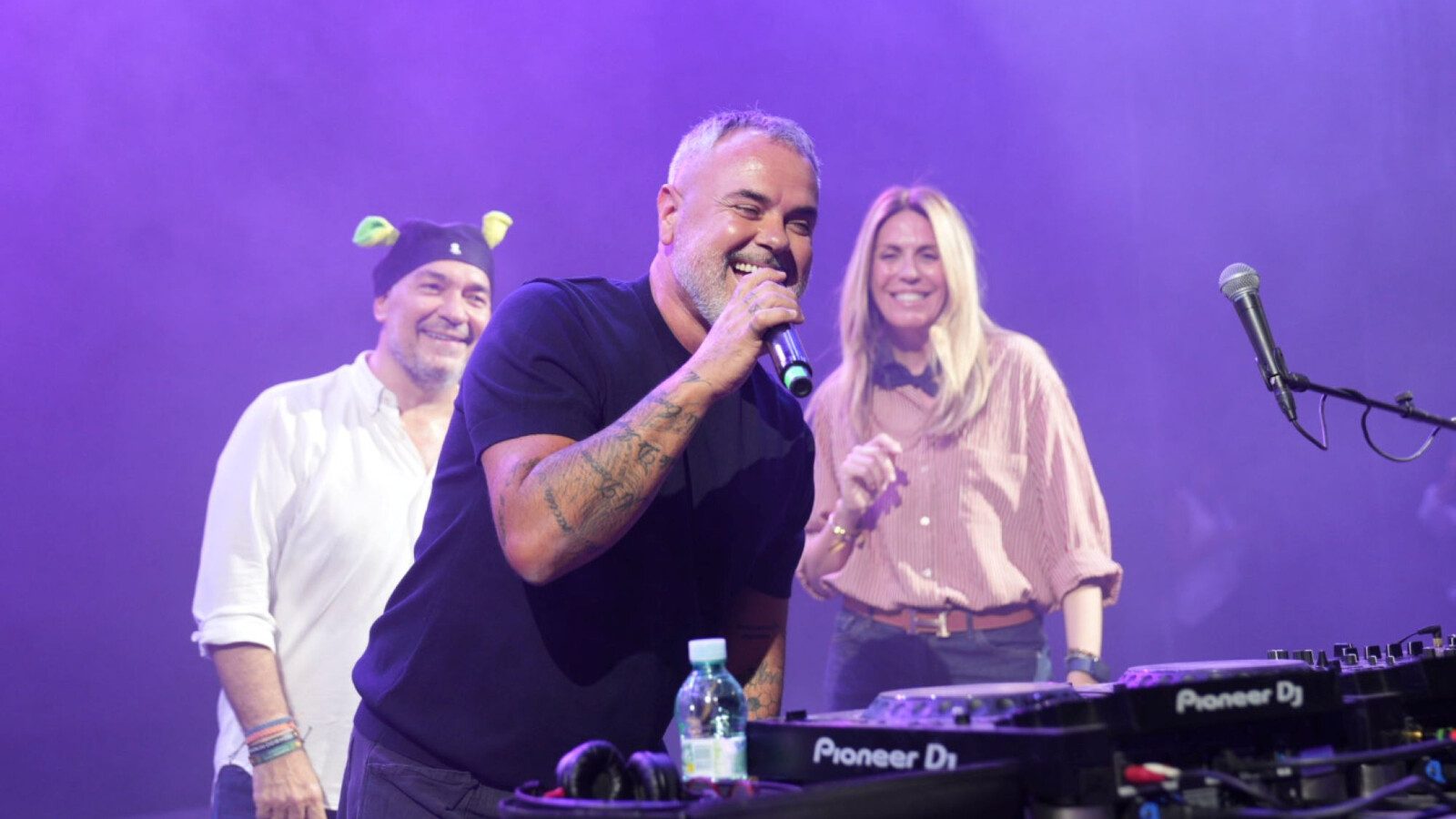 Juan Magán sorprende en el concierto del recinto ferial