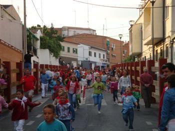 La jornada festiva del día 8 despierta a cientos de vecinos para la chocolatada y los encierros