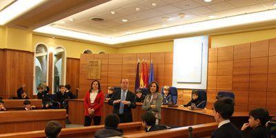 Los alumnos pozueleros visitan el Ayuntamiento