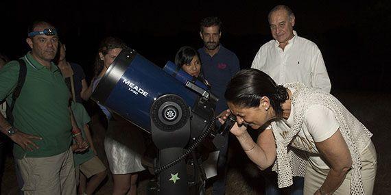 Los pozueleros 'estudian' las estrellas