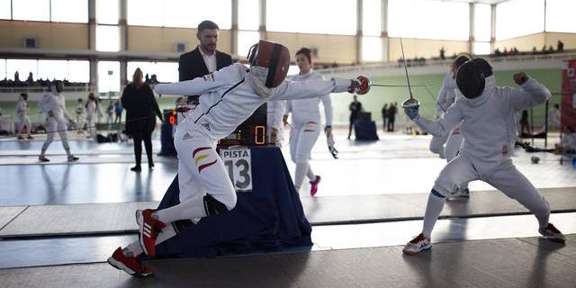 Alberto Luque viaja al Campeonato de Europa sub-17 de esgrima