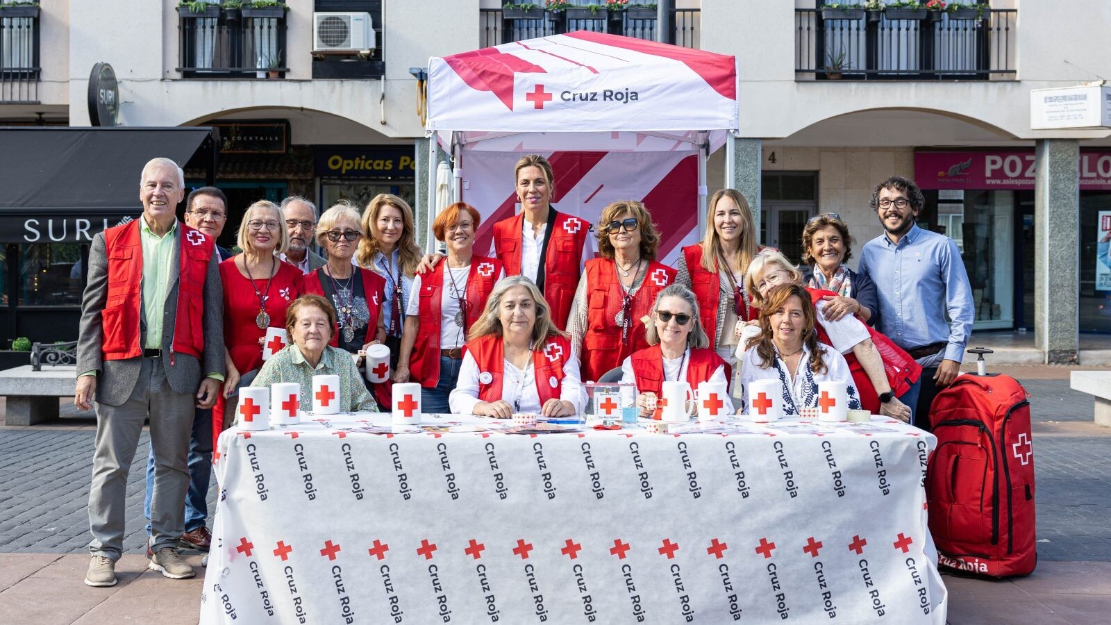 Cruz Roja celebra el Día de la Banderita con el apoyo del Ayuntamiento de Pozuelo