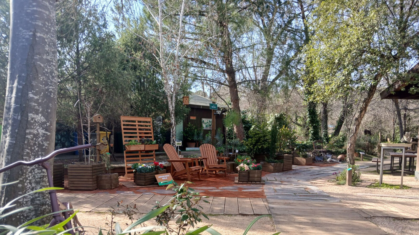 El Aula de Educación Ambiental de Pozuelo celebra la primavera con un programa de actividades para familias